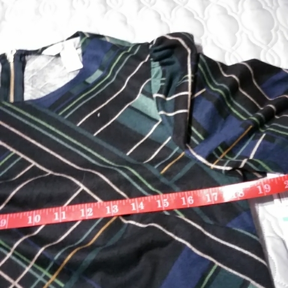 London Times Short Sleeve Plaid Knit Dress - Picture 5 of 6